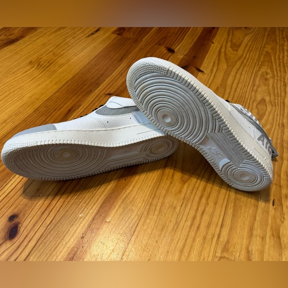 Nike Air Force 1 Low Mens Size 11.5 White Gray Athletic Leather Shoes Sneakers - Picture 12 of 13